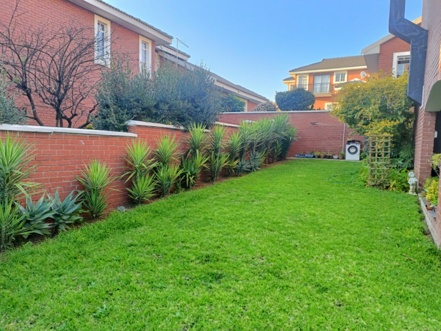 To Let 3 Bedroom Property for Rent in Pentagon Park Free State